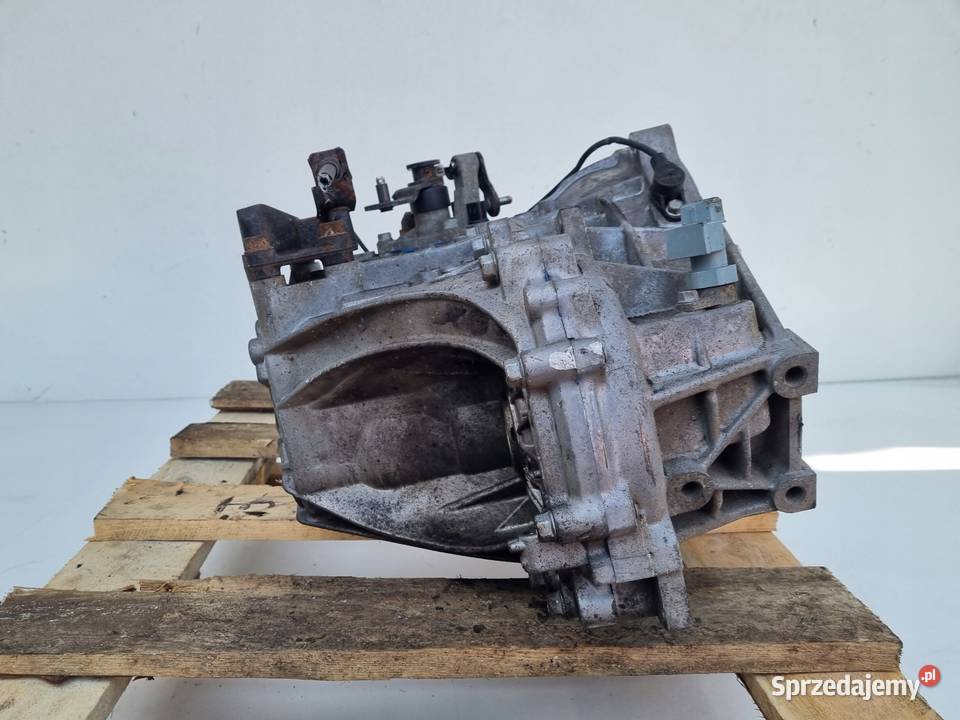 Hyundai i20 14 CRDI SKRZYNIA BIEGÓW V9M5A manual Rudka