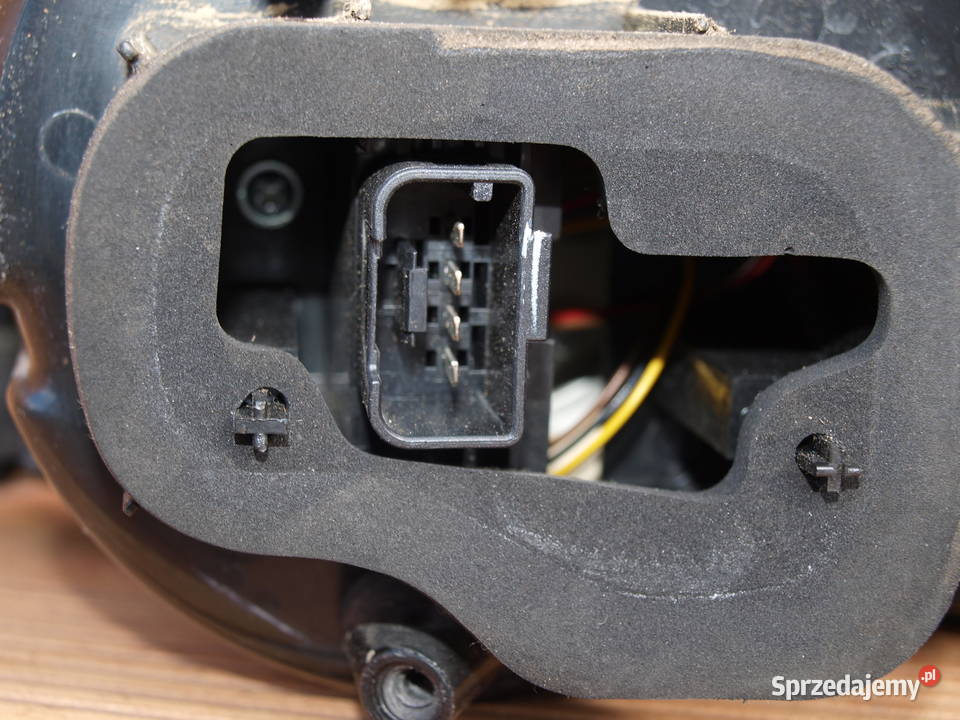 VW Golf Plus lampa lewa tył Led 2005 2014r