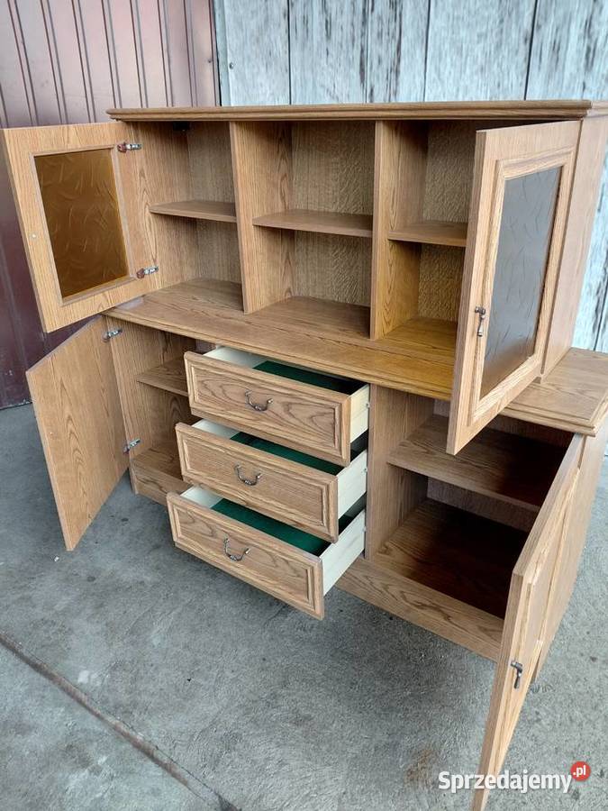 kredens dwuczęściowy 456 Byczyna sprzedam
