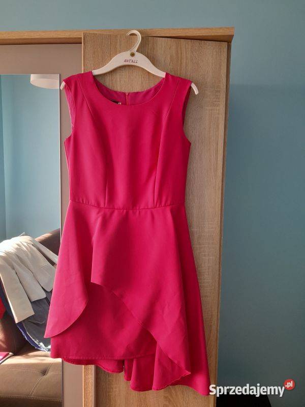 Fuksjowa sukienka rozmiar 38 firmy Exclusive Siewierz