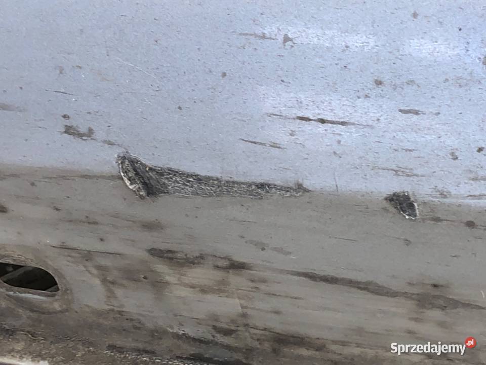 LISTWA PROGOWA PRAWY MERCEDES C218 Hatchback osobowe