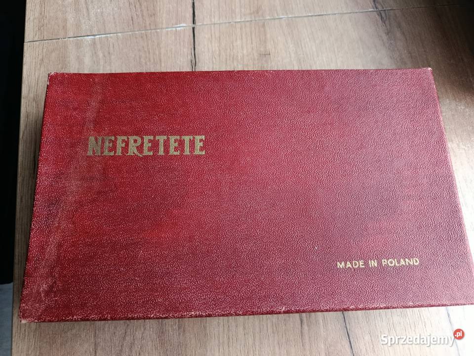 Sprzedam zestaw toaletowy Nefrettete z prl Dom i Ogród Choszczno sprzedam