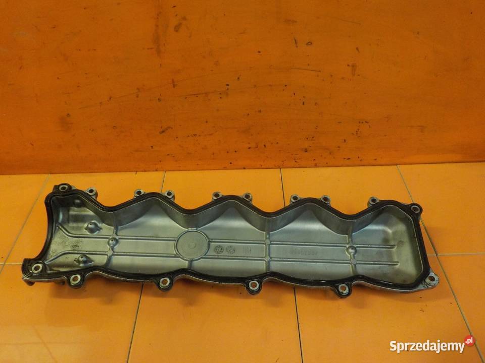 IVECO DAILY 28 D 05r 90 814043R pokrywa zaworow Suków