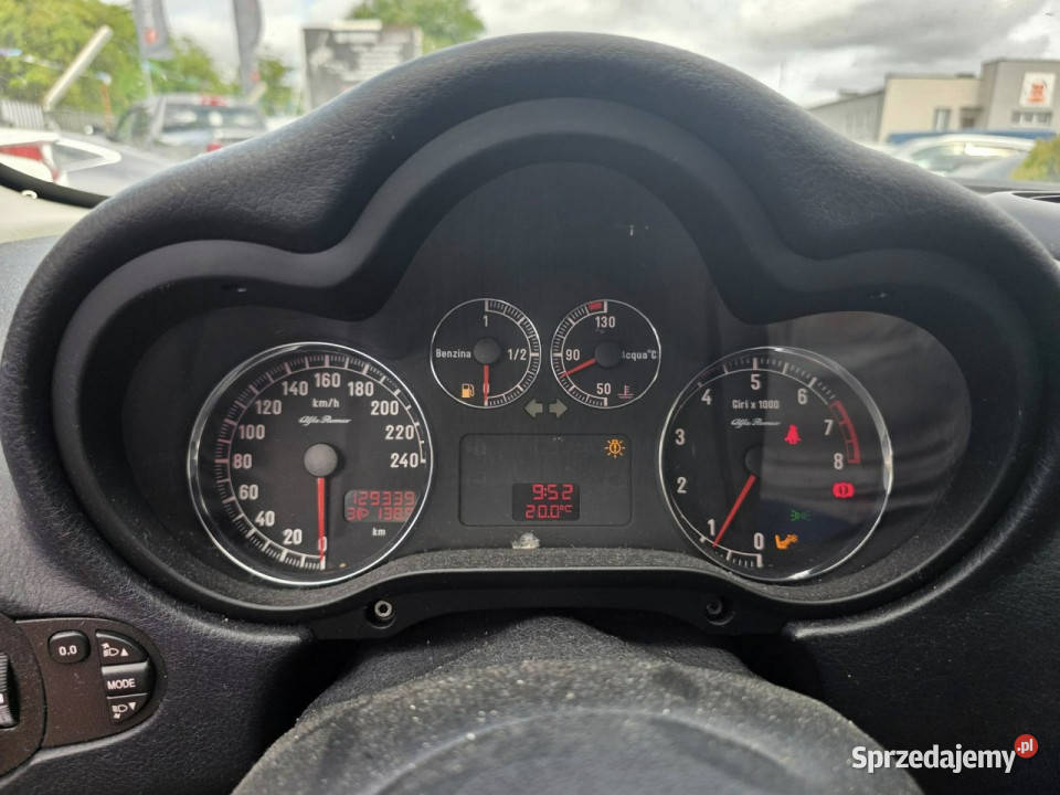 Alfa Romeo 147 16 Benzyna 105 Klimatyzacja manualna Słupsk sprzedam