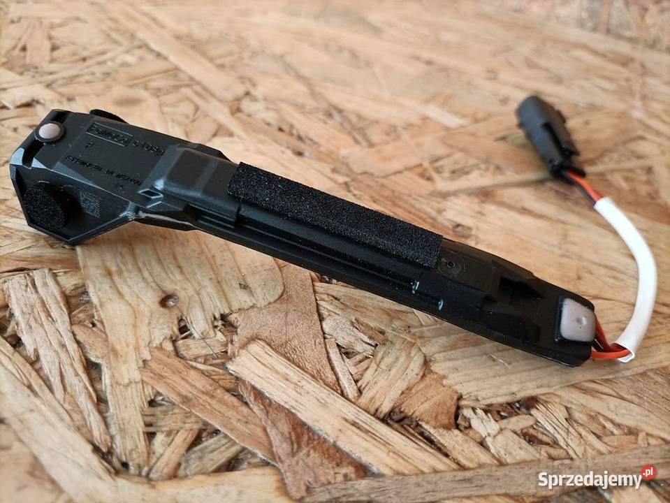 FORD FOCUS MK4 CZUJNIK KLAMKI DRZWI LEWY PRZÓD osobowe Pleszew sprzedam