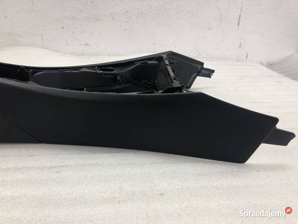 TUNSEL ŚRODKOWY PODŁOKIETNIK 7153713 BMW E90 osobowe Podłokietniki