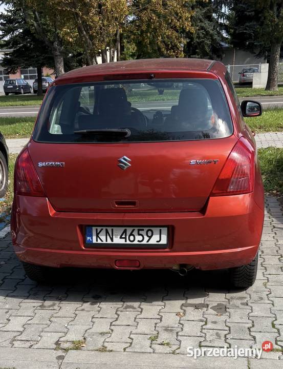 Suzuki swift 13 benzyna 2007 nieuszkodzony