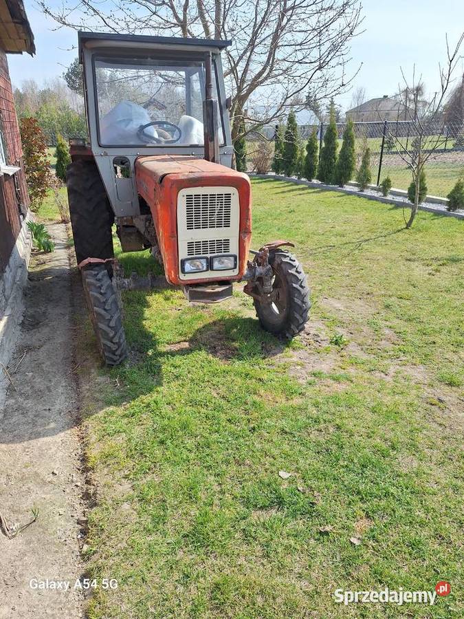 Sprzedam ursusa 4011 Kamień