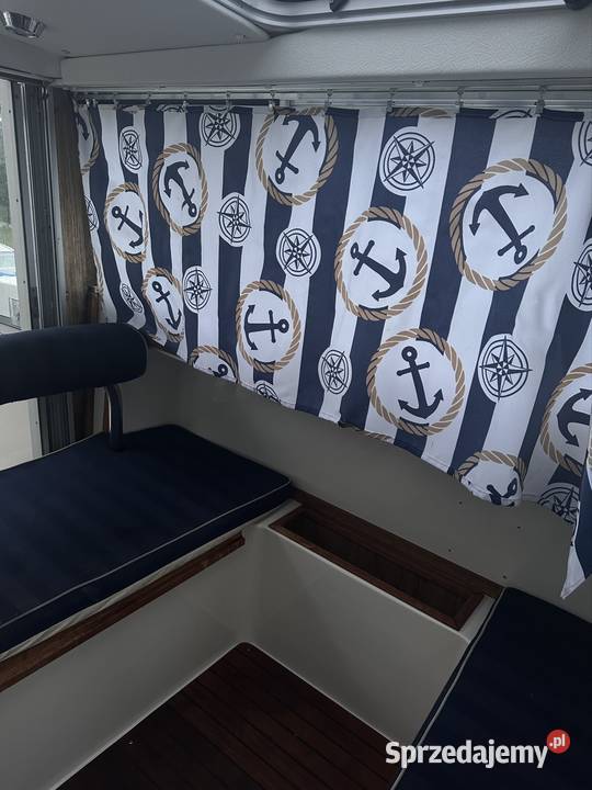 Jacht motorowy Uttern C68 DTI Żeglarstwo Piotrków Trybunalski