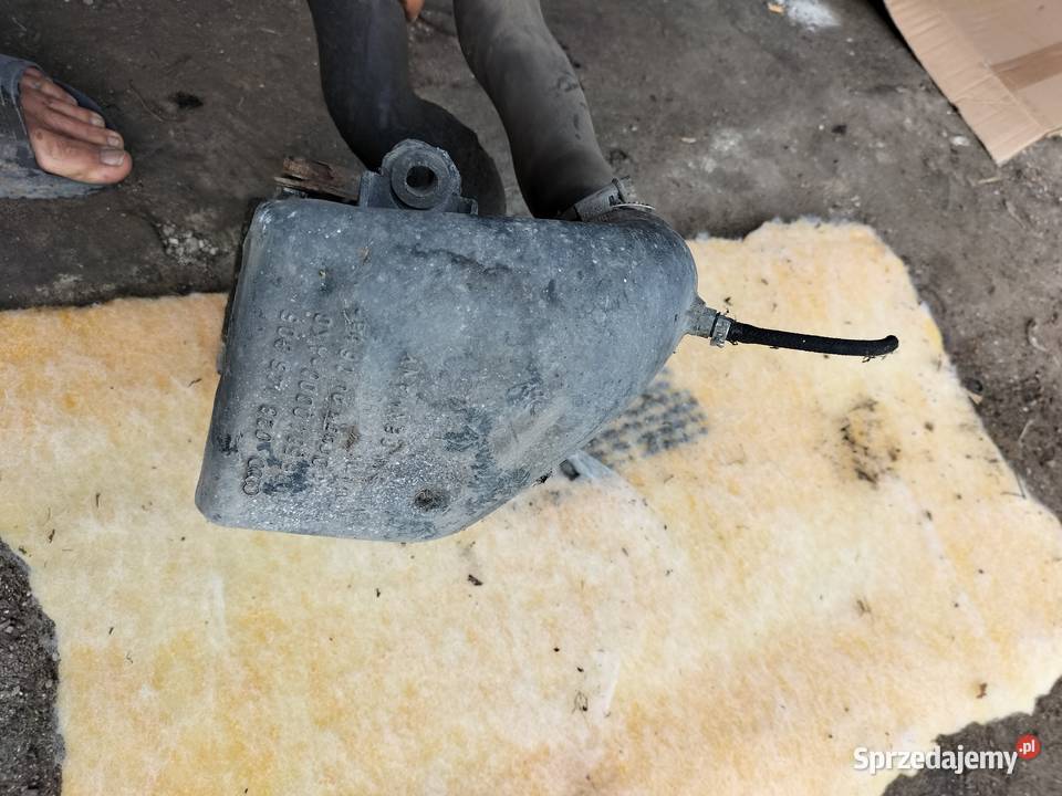 AUDI 80 B4 19 TDI CHŁODNICA POWIETRZA sprzedam