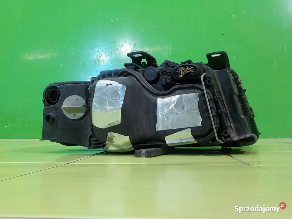 AUDI A4 B6 24 B 03r CABRIO 2D lampa lewa przod mazowieckie Suków
