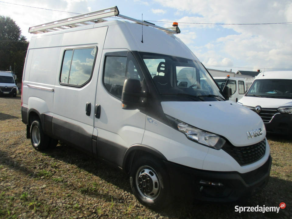 Iveco Daily 35C18 30 HPI 180 brygadówka 6 osób nieuszkodzony Dębica
