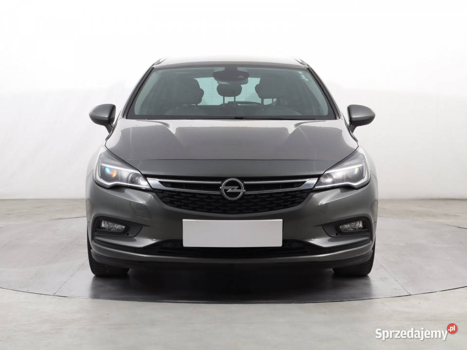 Opel Astra 14 T tempomat