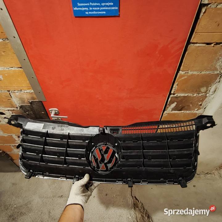 Grill passat B5 fl Ori OE Brzeg