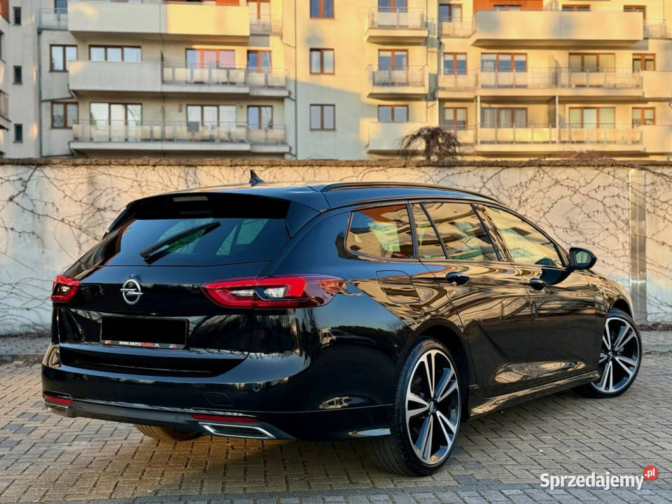 Opel Insignia GSline Faktura VAT 23 B 2017 czarny śląskie Tarnowskie Góry sprzedam