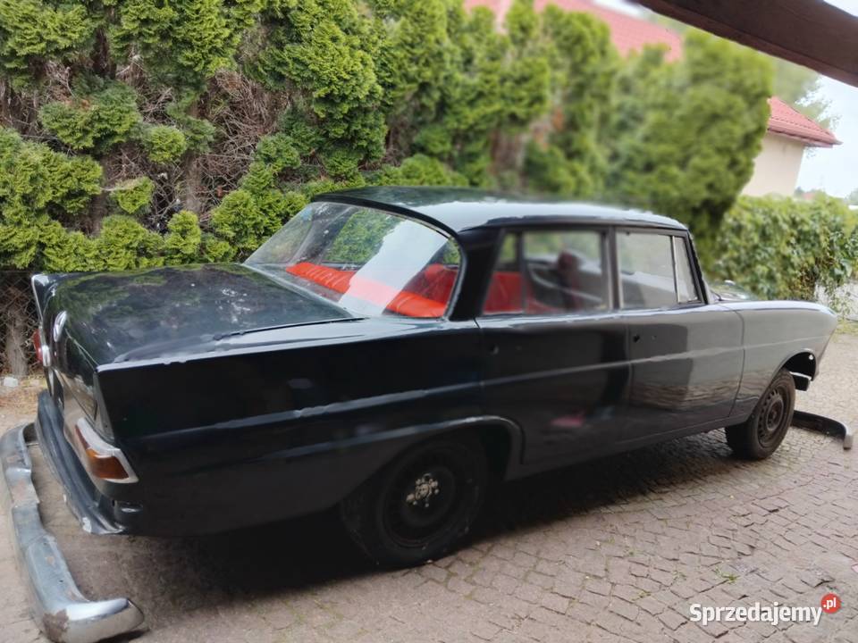 Mercedes w110 Heckflose skrzydlak diesel 20 kujawsko-pomorskie Toruń