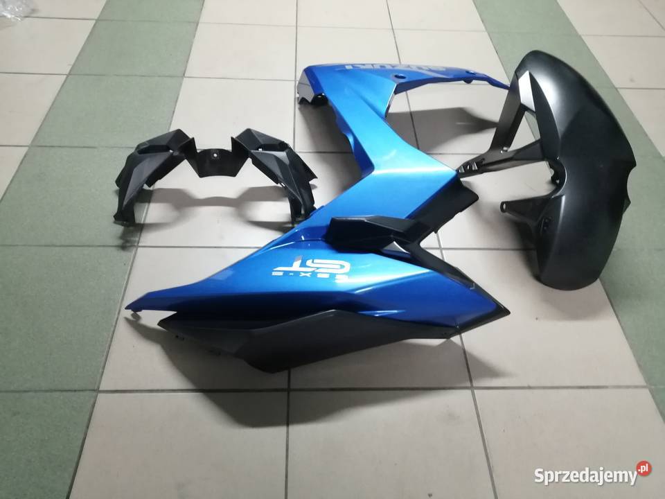 Suzuki gsxf1000gt boczek błotnik czacha Plastiki świętokrzyskie Sędziszów