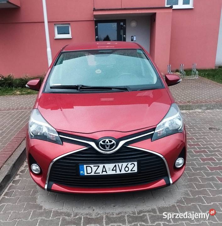 Toyota Yaris 2015 133 99 5drzwi Niski sprzedam