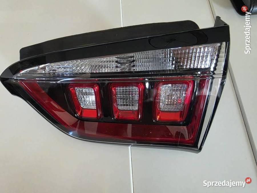 Jeep compass 2 lampa tylna w klapie prawa Niepołomice
