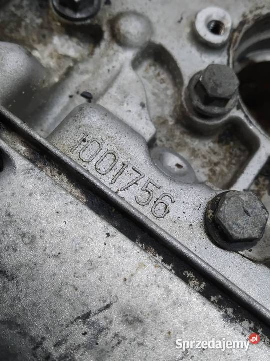 GŁOWICA KOMPLETNA 1001818004 28 29 BITURBO T6 Rok produkcji 1998 sprzedam