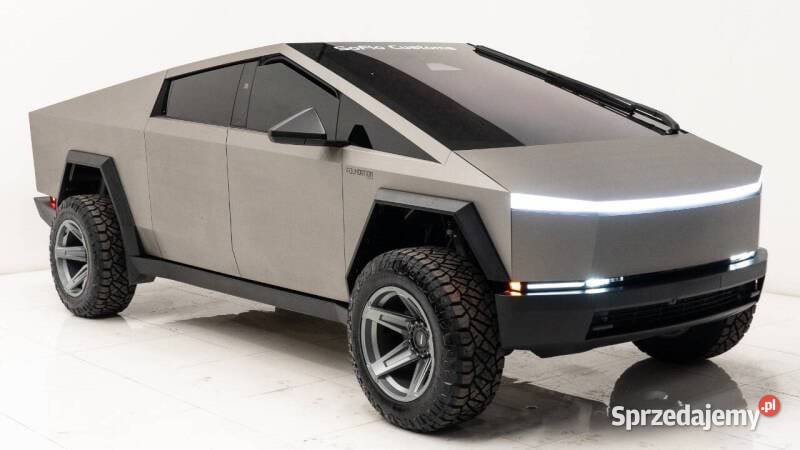 TYNING 2024 Tesla Cybertruck Cyberbeast 845KM Pozostałe Wrocław