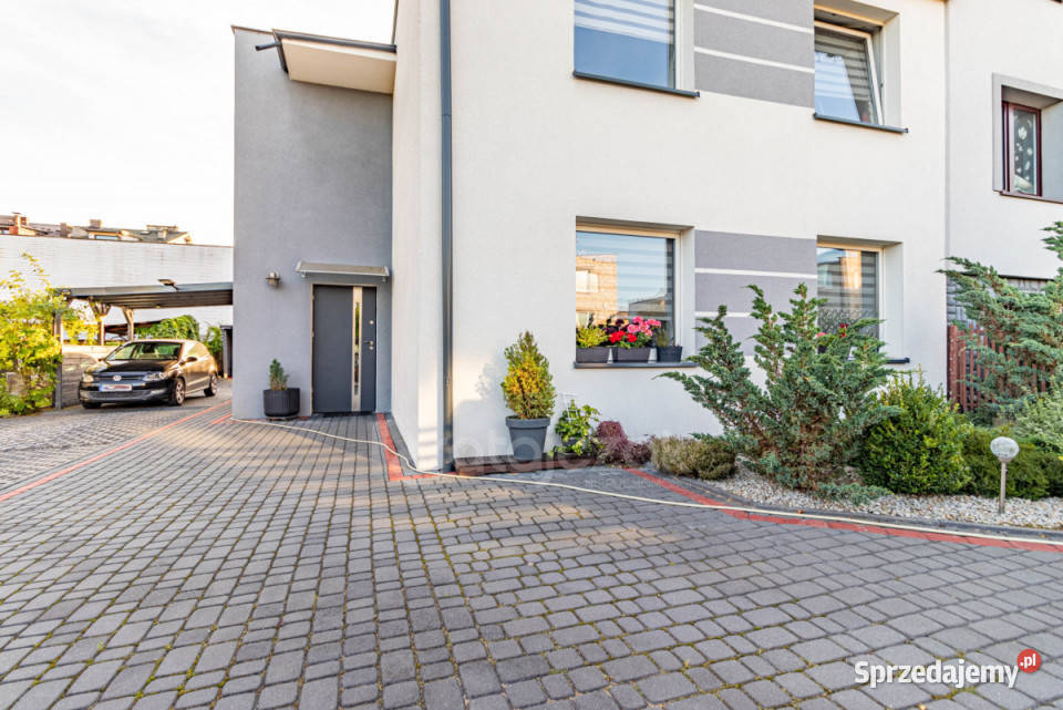 Dom bliźniak na sprzedaż Reda 120m2