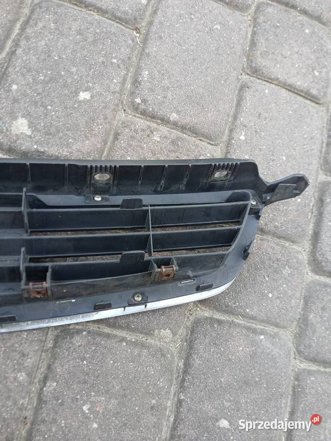 Honda Civic VI 6 grill atrapa przed liftem Radymno sprzedam
