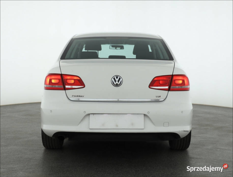 VW Passat 16 TDI biały Piaseczno sprzedam