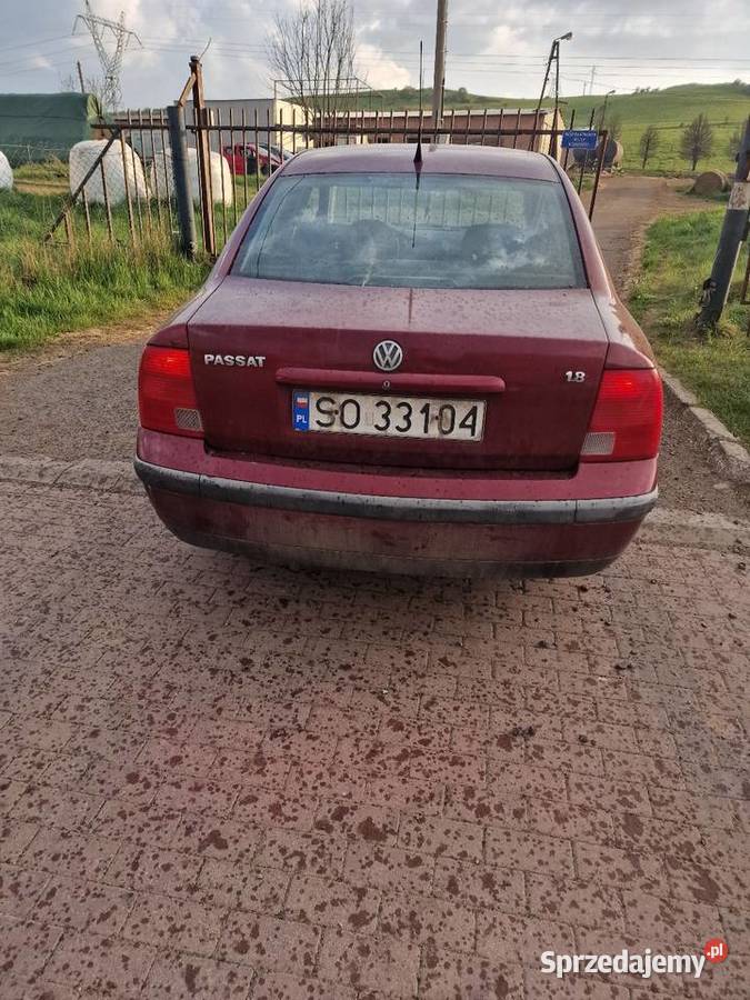 Sprzedam passata b5 18 Czarny Bór