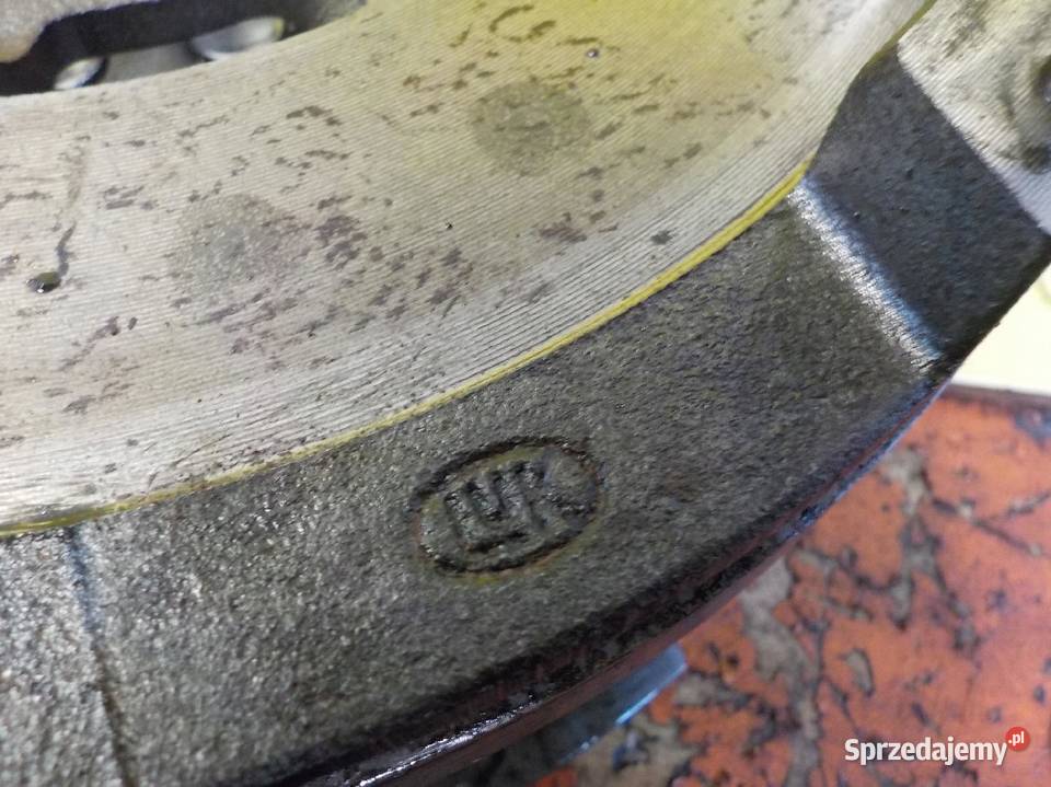 AUDI A5 Q5 30 TDI 10r 239 CAP kolo dwumasowe LUK osobowe świętokrzyskie Suków