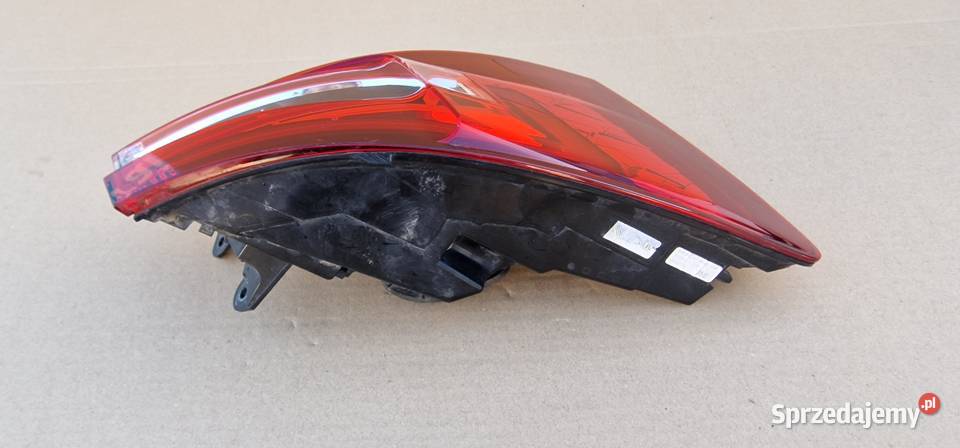 SKODA SUPERB III 3 KOMBI LAMPA TYLNA TYŁ LEWA Bieleń sprzedam