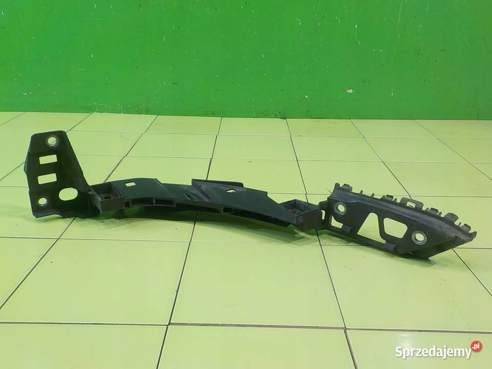 VW POLO V 6R 14 B 11r slizg pod lampe prawy Suków