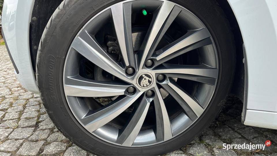 Skoda octavia kombi 15TSI ACT style 150 2020r 1500cm3 Legnica