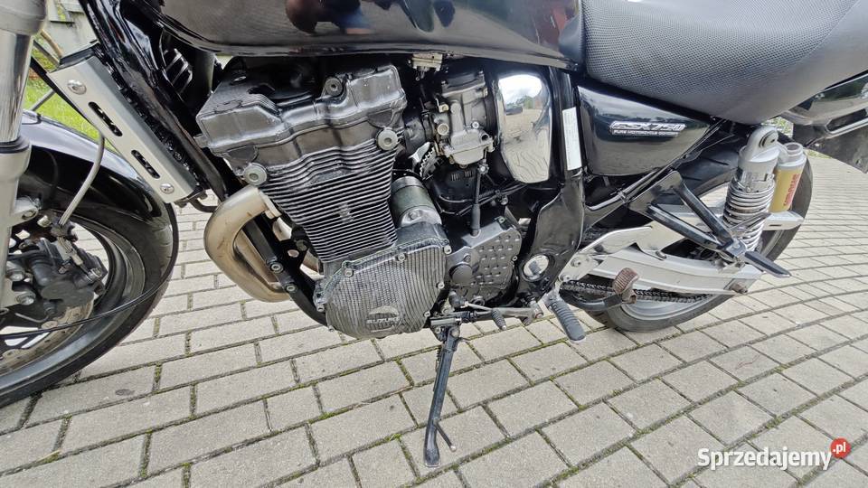 Suzuki GSX750 Inazuma