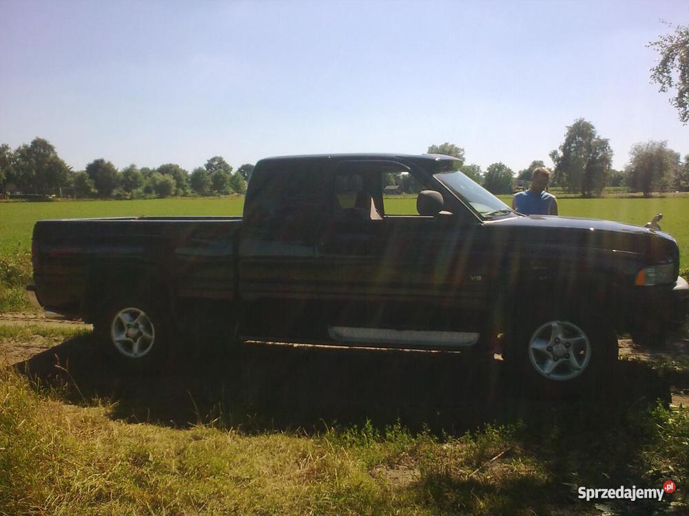 Dodge Ram 1500 v8 220 lakier metallic Krasnystaw