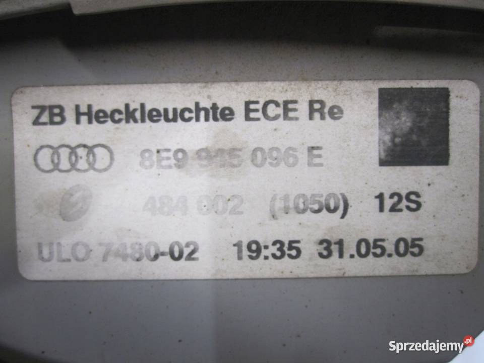 AUDI A4 B7 III 07r lampa prawa tył 8E9945096E