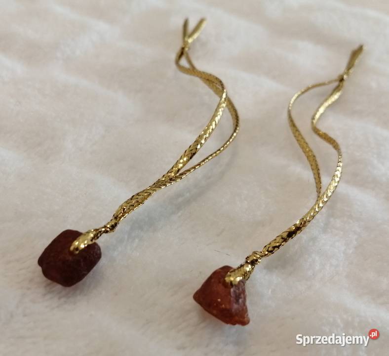 Zestaw dwóch bursztynów na sznurkach 8x85mm x 2 Czeladź sprzedam