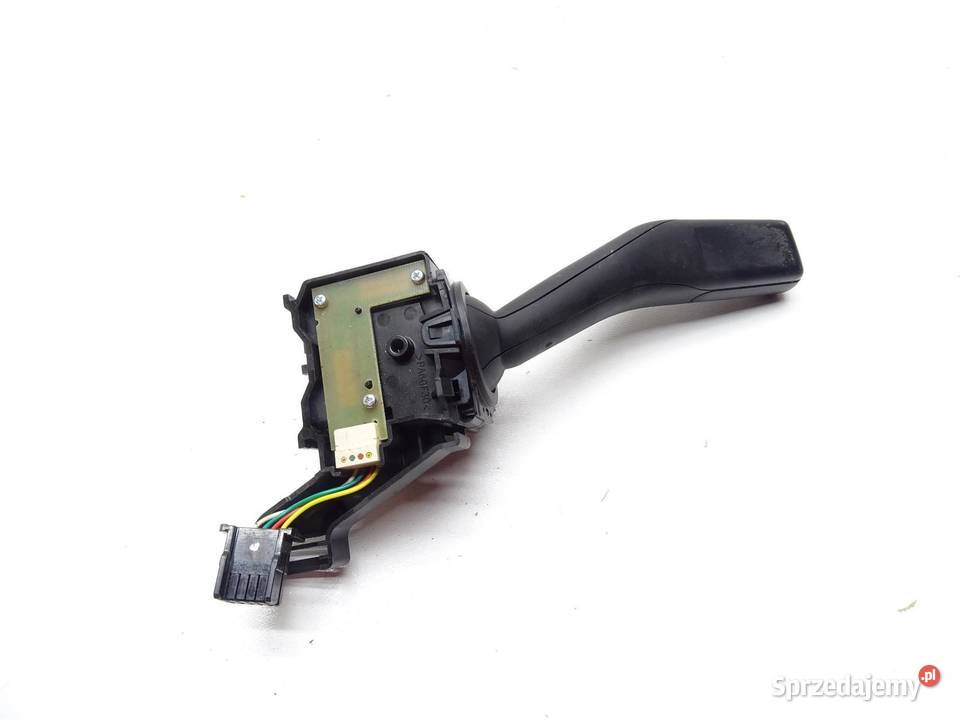 PRZEŁĄCZNIK MANETKA ŚWIATEŁ KIERUNOWSKAZÓW