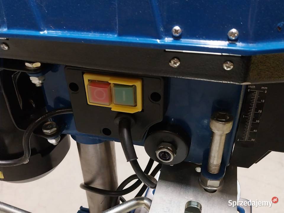 Zamykarka do puszek wek maszyna RealHunter Czeladź