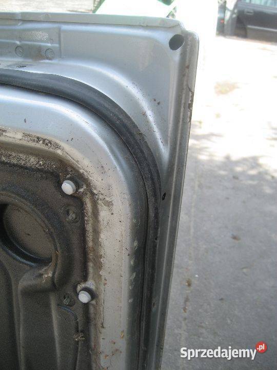 mercedes ml 163 lift 0105r drzwi tył lewe kod
