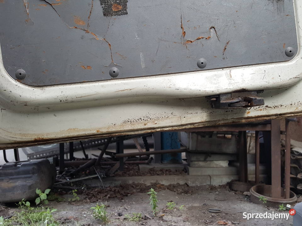 Drzwi Vw T5 tył skrzydełkowe kompletne Rok produkcji 2008 Gniewkowo