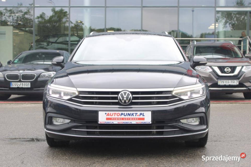 Volkswagen Passat 2023r IQ Light Skóra Hak FV23 Kraków sprzedam