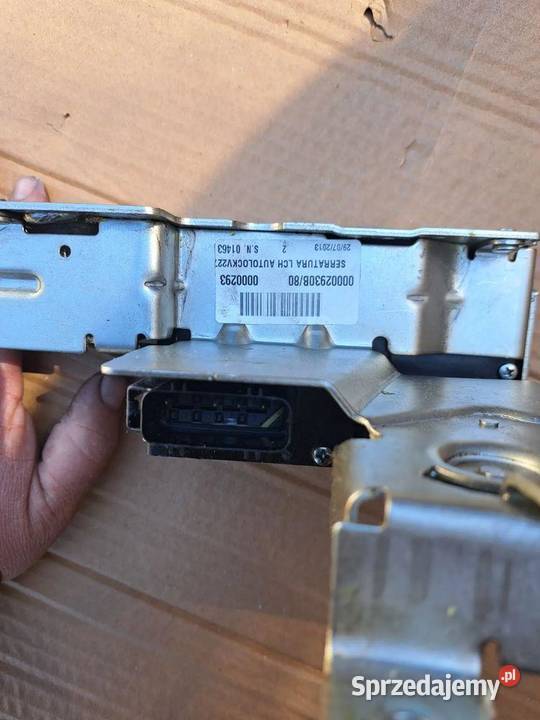 Zamek klapy drzwi tył tylnej Ford Transit