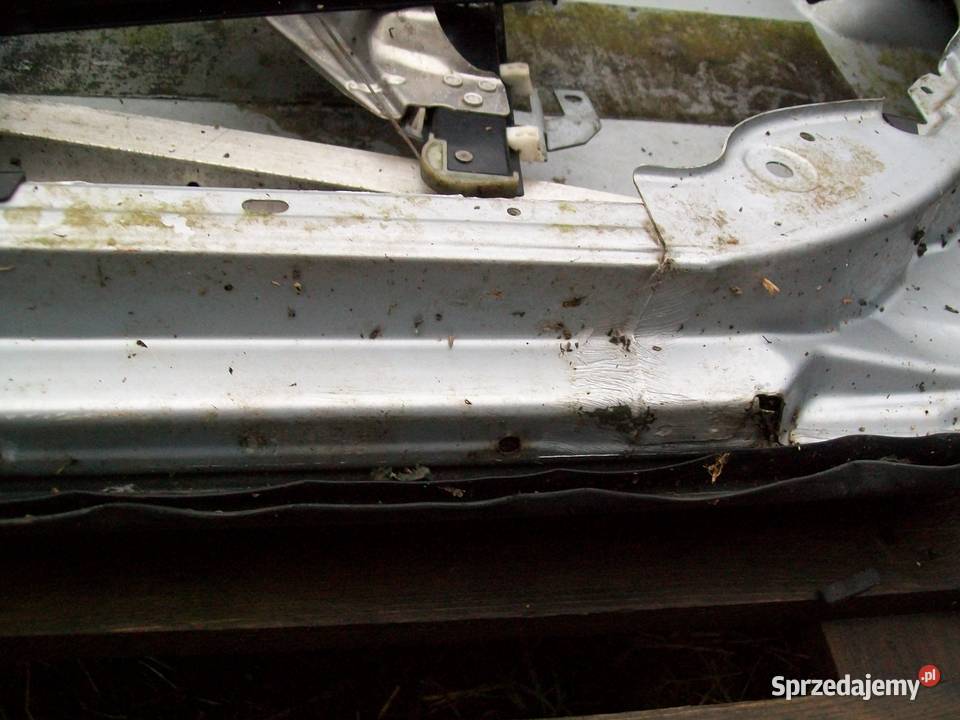 Audi 100 C3 Cygaro Drzwi tylne prawe prawy tyl Mińsk Mazowiecki