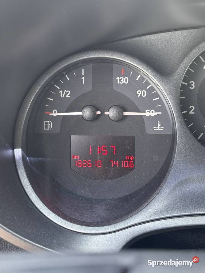 SEAT LEON 16 LPG uszkodzony