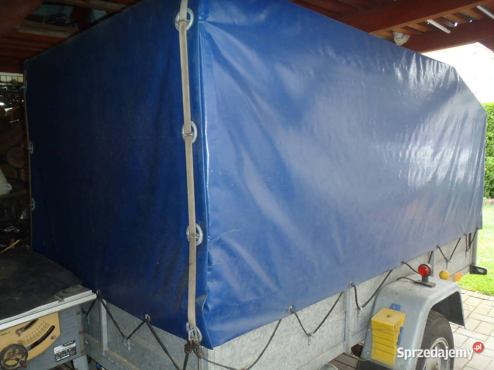 Przyczepa jednoosiowa zabudowana zamykana na Polkowice