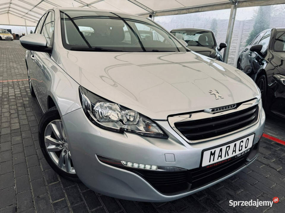 Peugeot 308 12 Benzyna 81 ZAREJESTROWANY T9 VAT marża Zduńska Wola