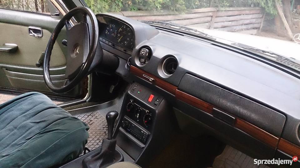 Mercedesa 123 pojemność 240D aluminiowe felgi Annopol sprzedam