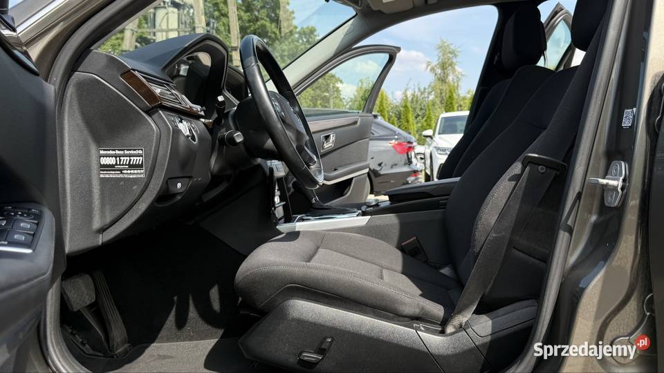 Mercedes E200 Niski Przebieg Super Stan 1 Motoryzacja