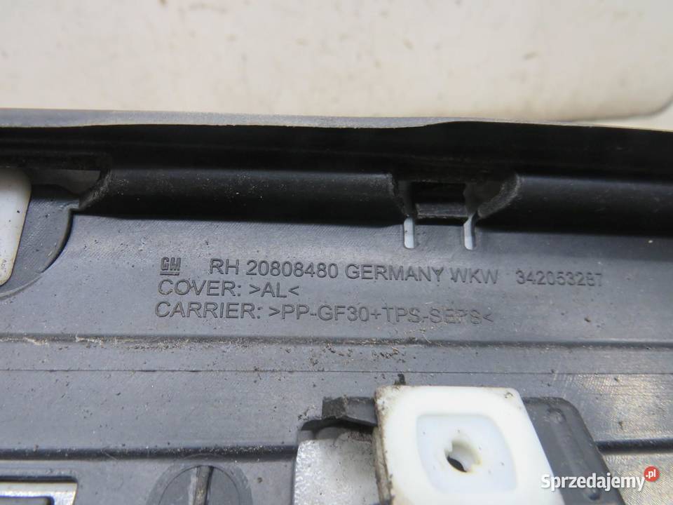 LISTWA SZYBY CZOŁOWEJ PRAWA 40R ZAFIRA C